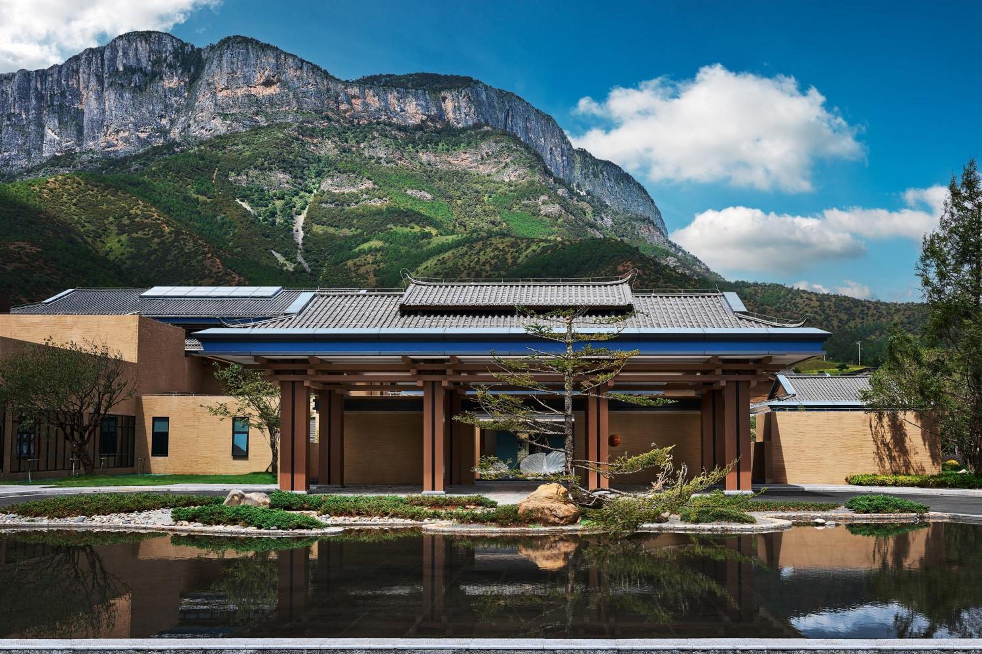 Hotel Indigo Lugu Lake By Ihg Li-ťiang Exteriér fotografie